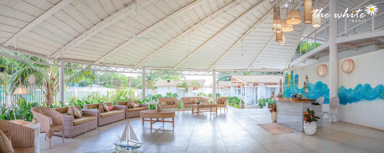 The White Resort Агонда Экстерьер фото